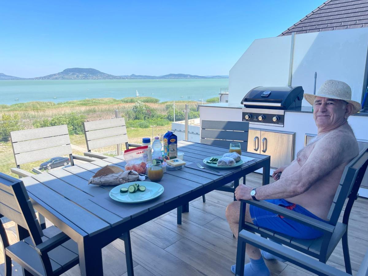 Fenyves Beach Apartman Delux Балатонфенивес Екстериор снимка
